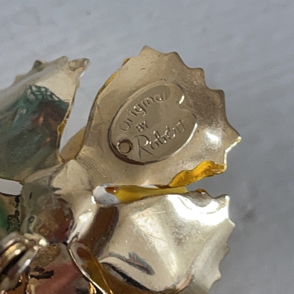 Vintage yellow floral brooch pins Original by Robert - Picture 3 of 3